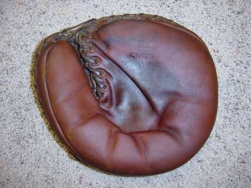 Ken Staples Nokona CM38 Front